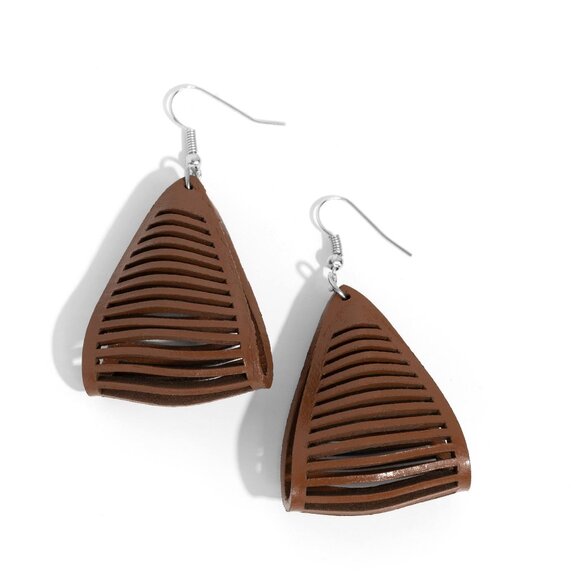 ​In and OUTBACK - Brown Earrings - Picture 2 of 2